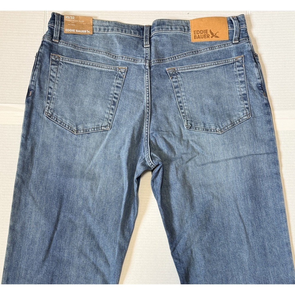 EDDIE BAUER Mr Eddie's - Men's Relaxed Fit Flex Denim Blue Jeans - 35x32 NWT NEW